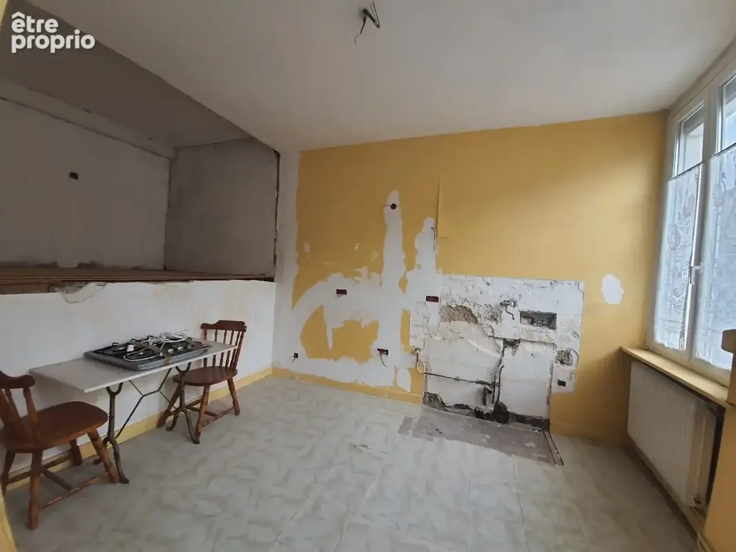 Dpt Vosges (88), à vendre RAMBERVILLERS immeuble T15 de 280 m2 à rénover en 5 ou 6 appartements avec cour - photo 35