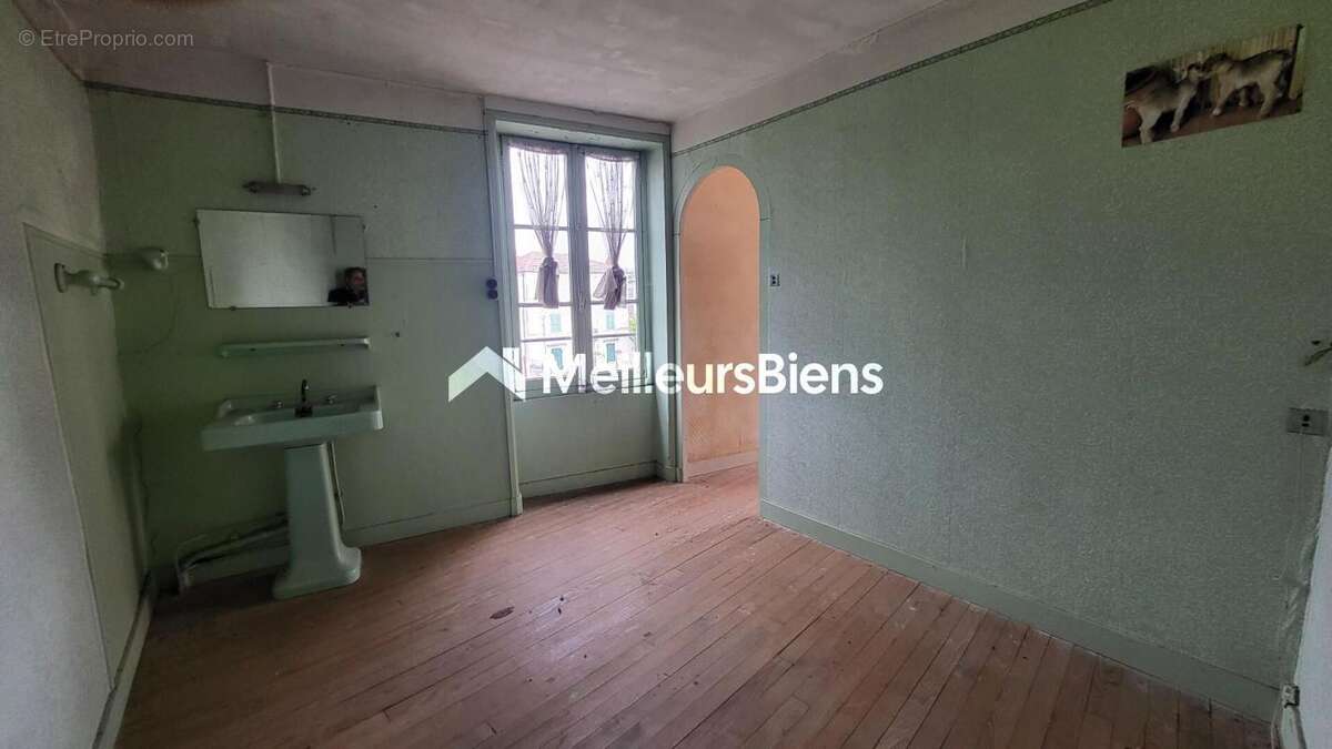 Maison à MONSOLS