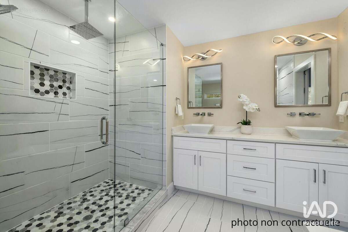 Photo 3 - Appartement à ISSY-LES-MOULINEAUX