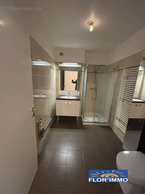 Appartement à SAINTE-GENEVIEVE-DES-BOIS