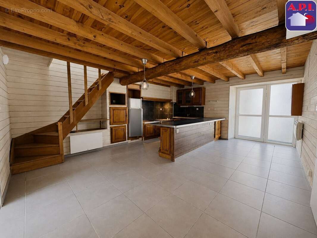 Maison 68 m² à Le Mas-D'azil  - photo 2