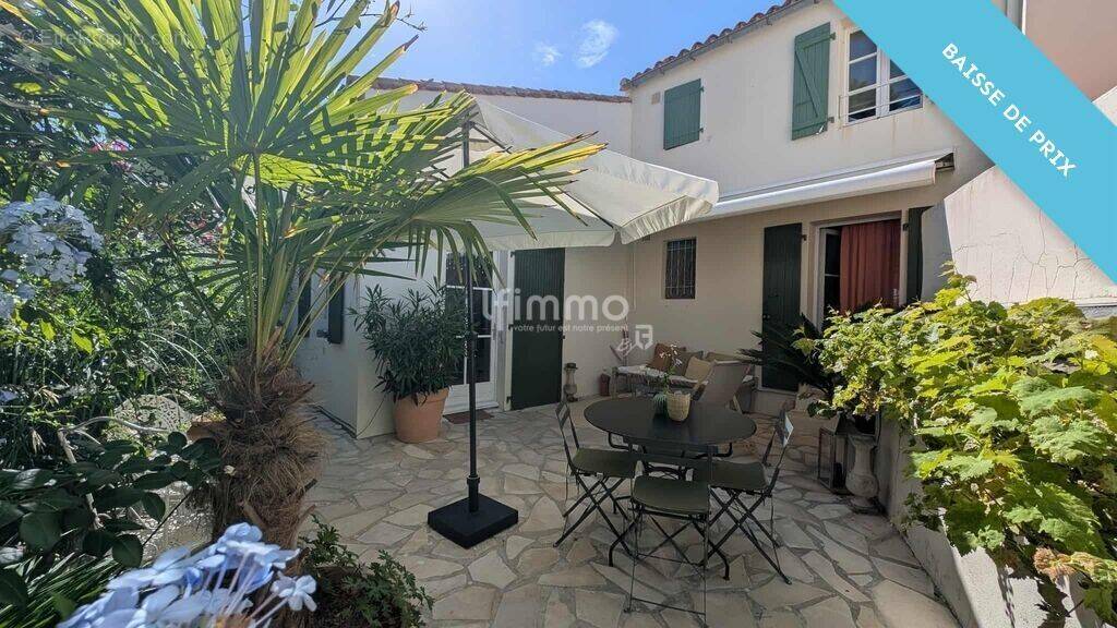 Appartement à SAINT-MARTIN-DE-RE