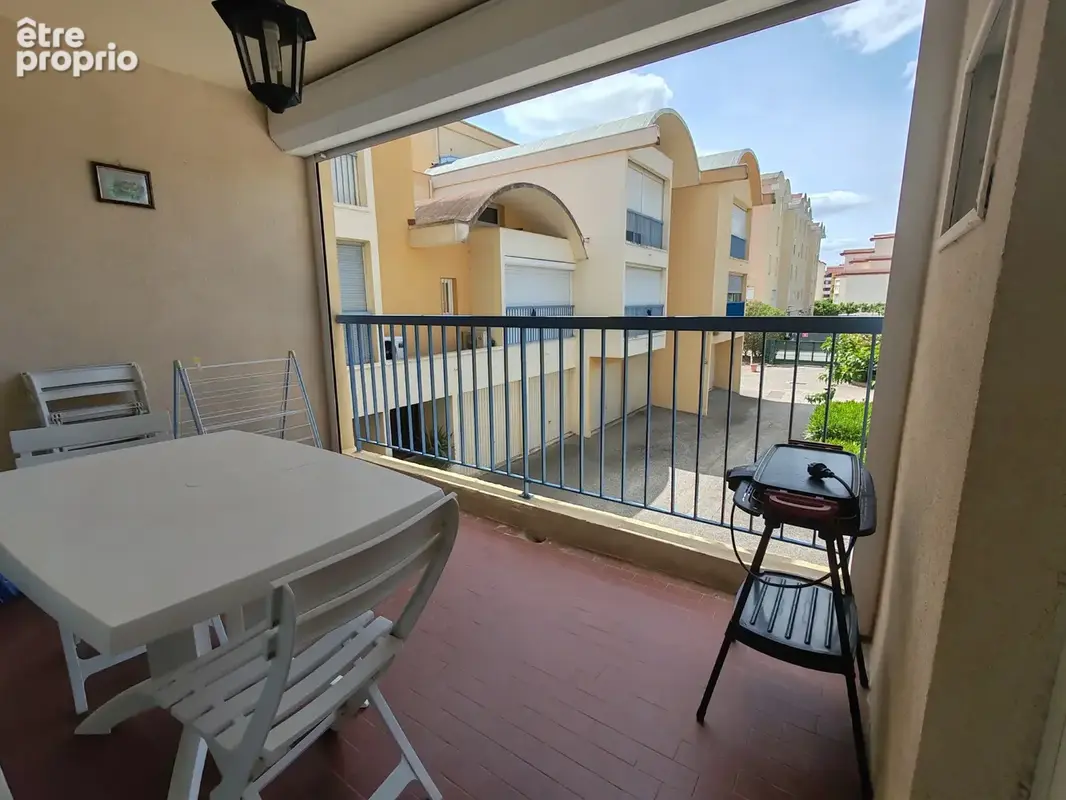 Appartement T2 cabine   Belle surface, lumineux et proche du port - photo 6
