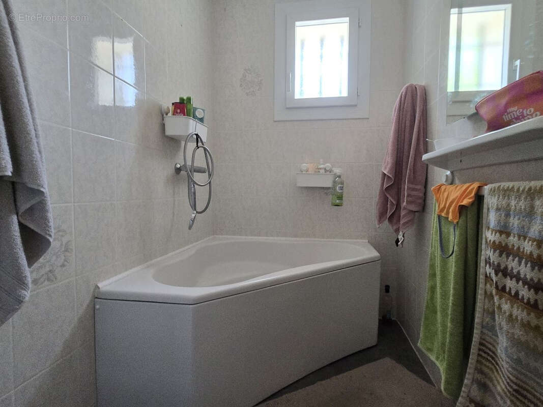 Maison rénovée avec tout le confort! - photo 11