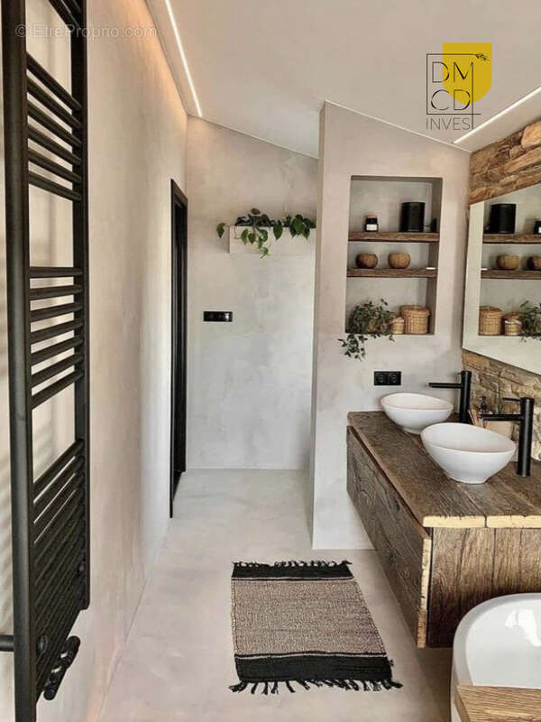 Appartement à MARSEILLE-8E