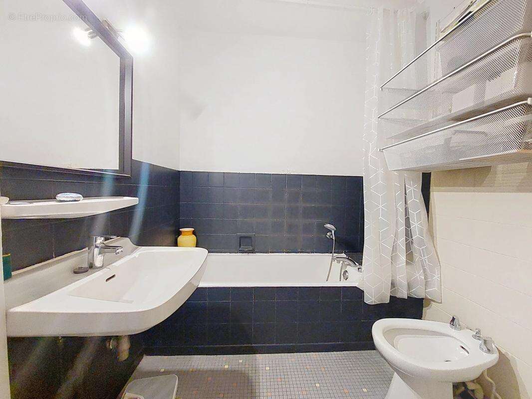 Appartement à LYON-7E