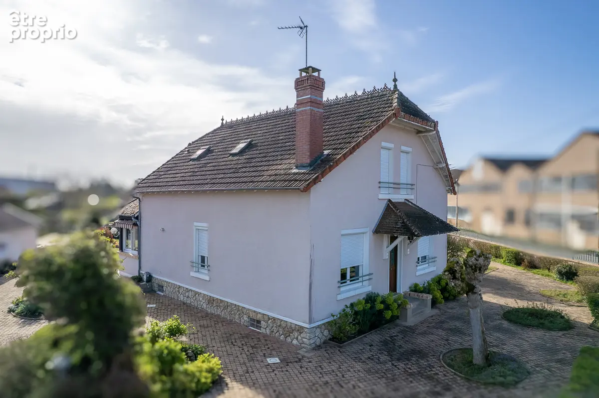 Maison Foecy  : 140 m² - 6 pièces - 4 chambres - - photo 14