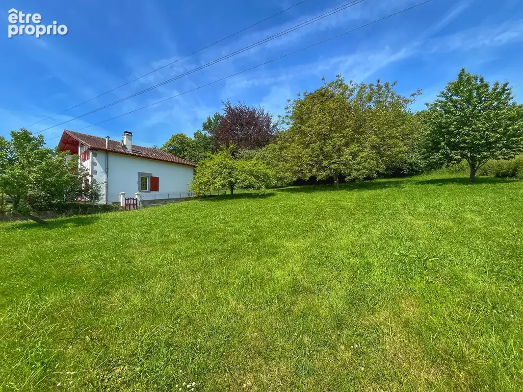 Magnifique maison sur un terrain de 2745m2 - photo 2