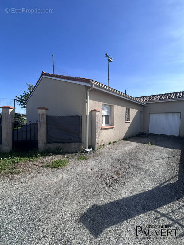 Maison à MAZERES