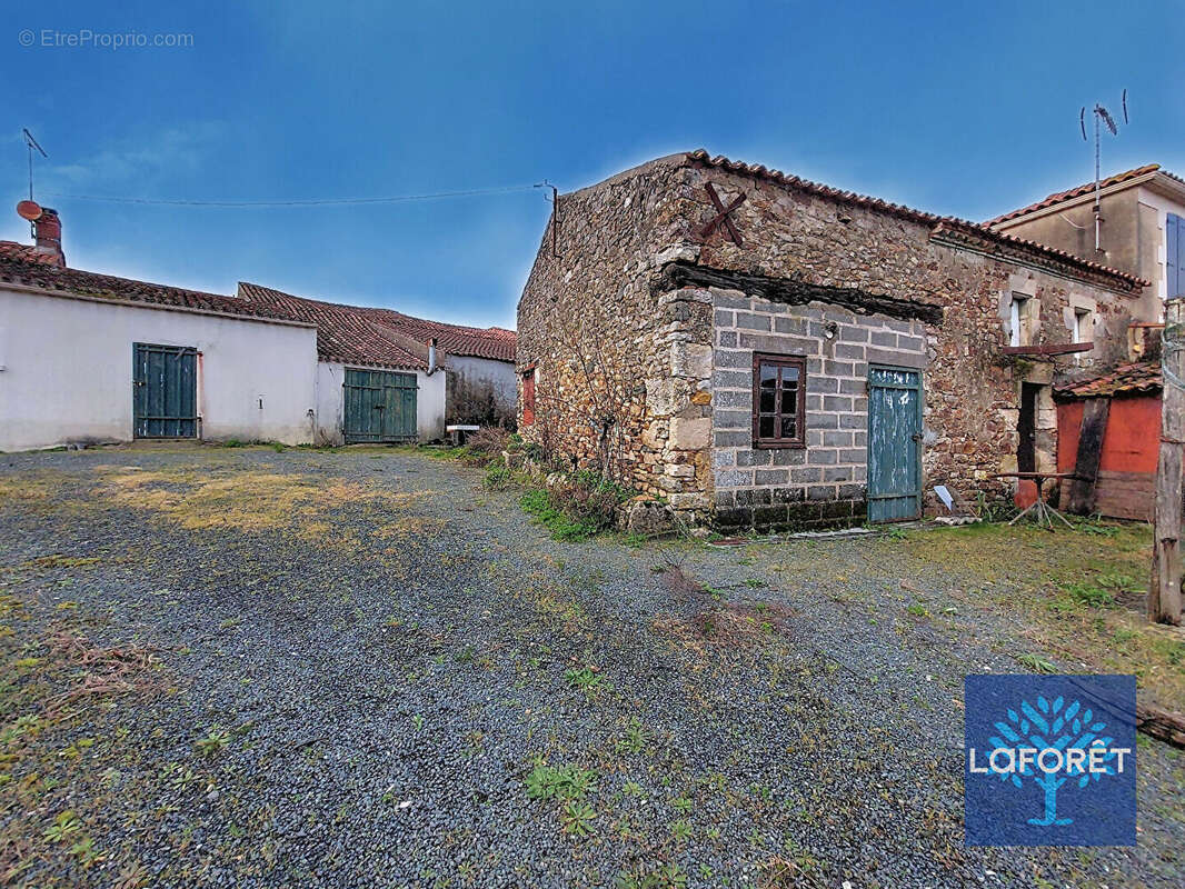 Maison à CHANTONNAY