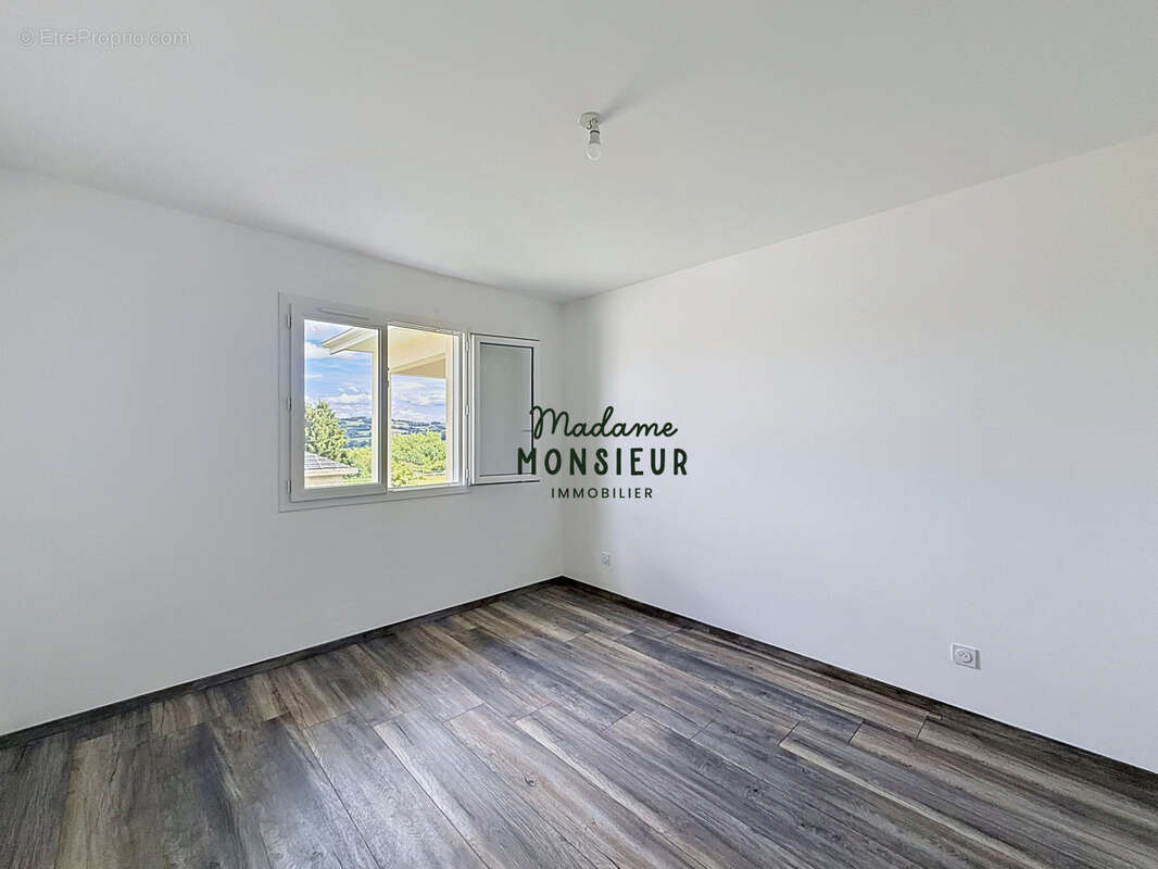 Maison contemporaine de plain-pied avec prestations haut de gamme et vue dégagée - photo 13