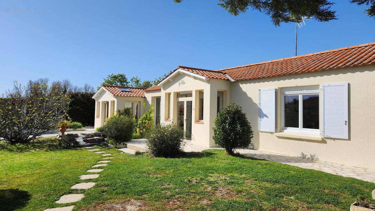 Maison à SAINT-HILAIRE-DE-RIEZ