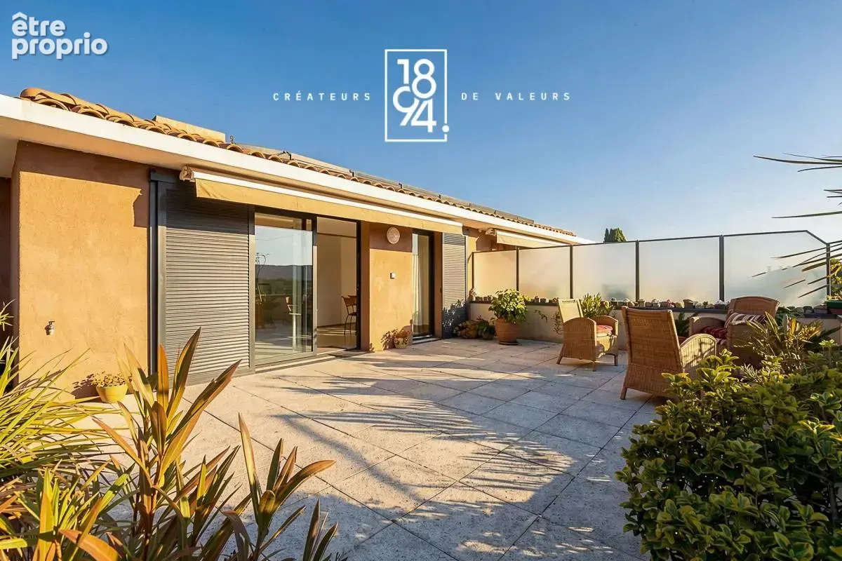 Appartement t3 terrasse double parking (en sus) - photo 1