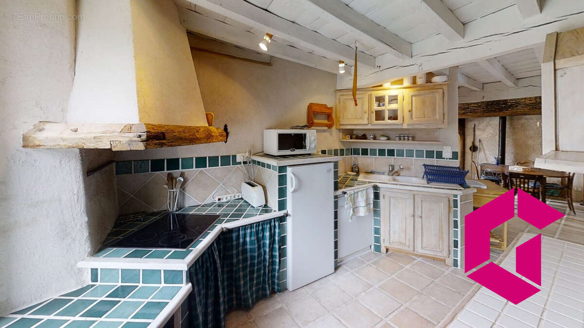 Maison 1 - Maison à VOLLORE-VILLE