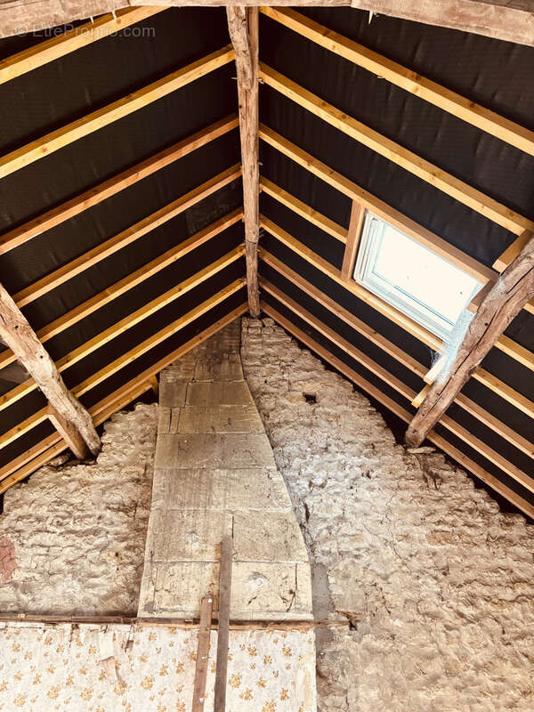 Maison à MONTIGNY-SUR-VESLE