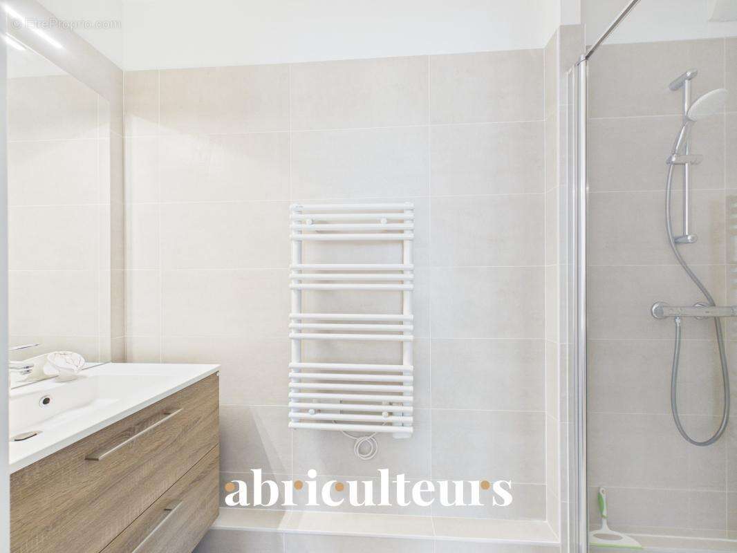 Appartement à RUEIL-MALMAISON