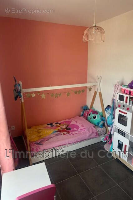 Appartement à PORT-DE-BOUC