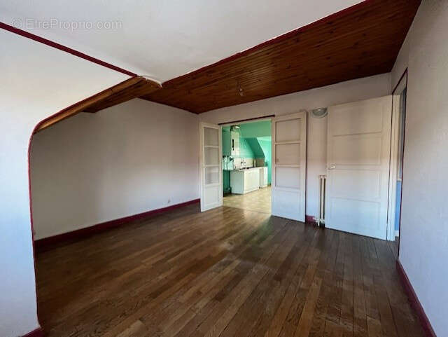 A VendreImmeuble de rapport 330 m2   Maison + T5 + Local professionnel   Fort potentiel ! - photo 17