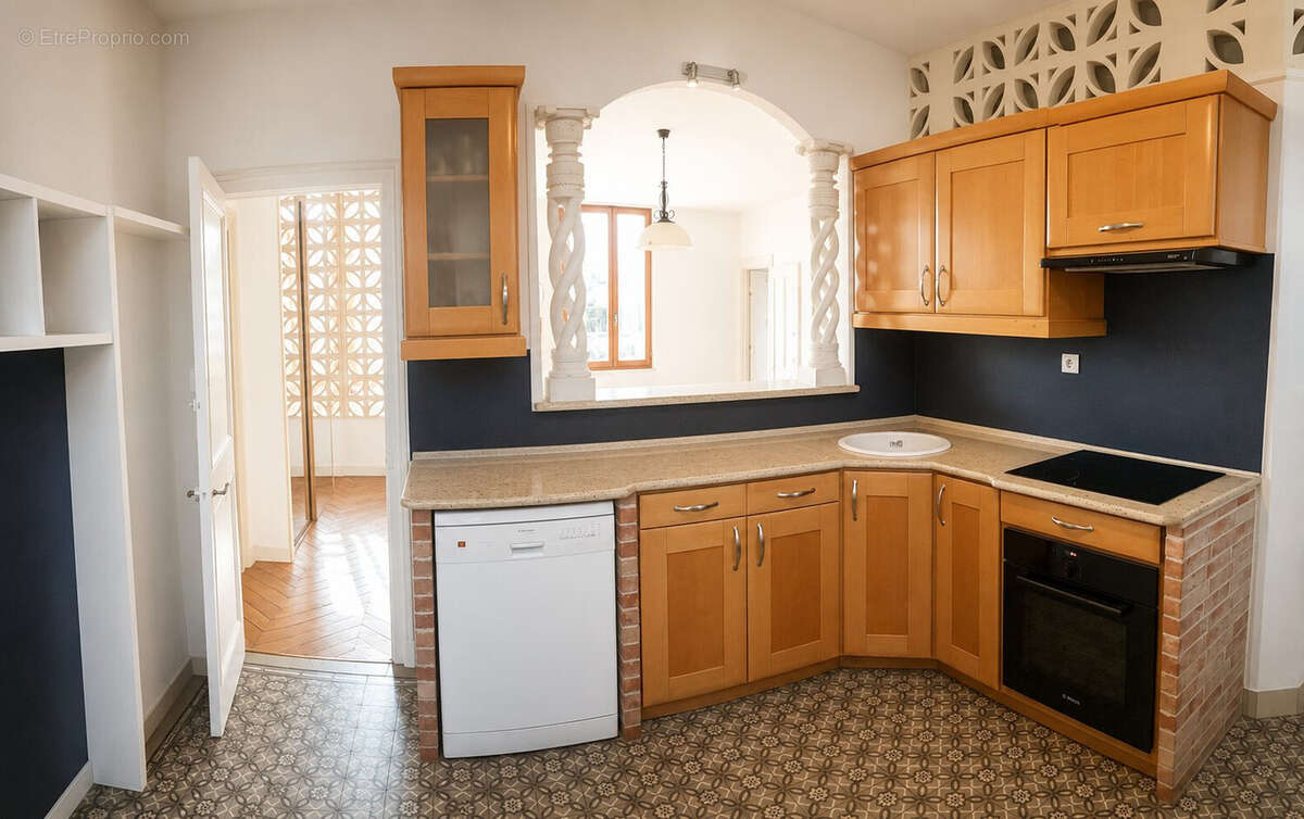 Appartement 184 m² à Orleans  - photo 3
