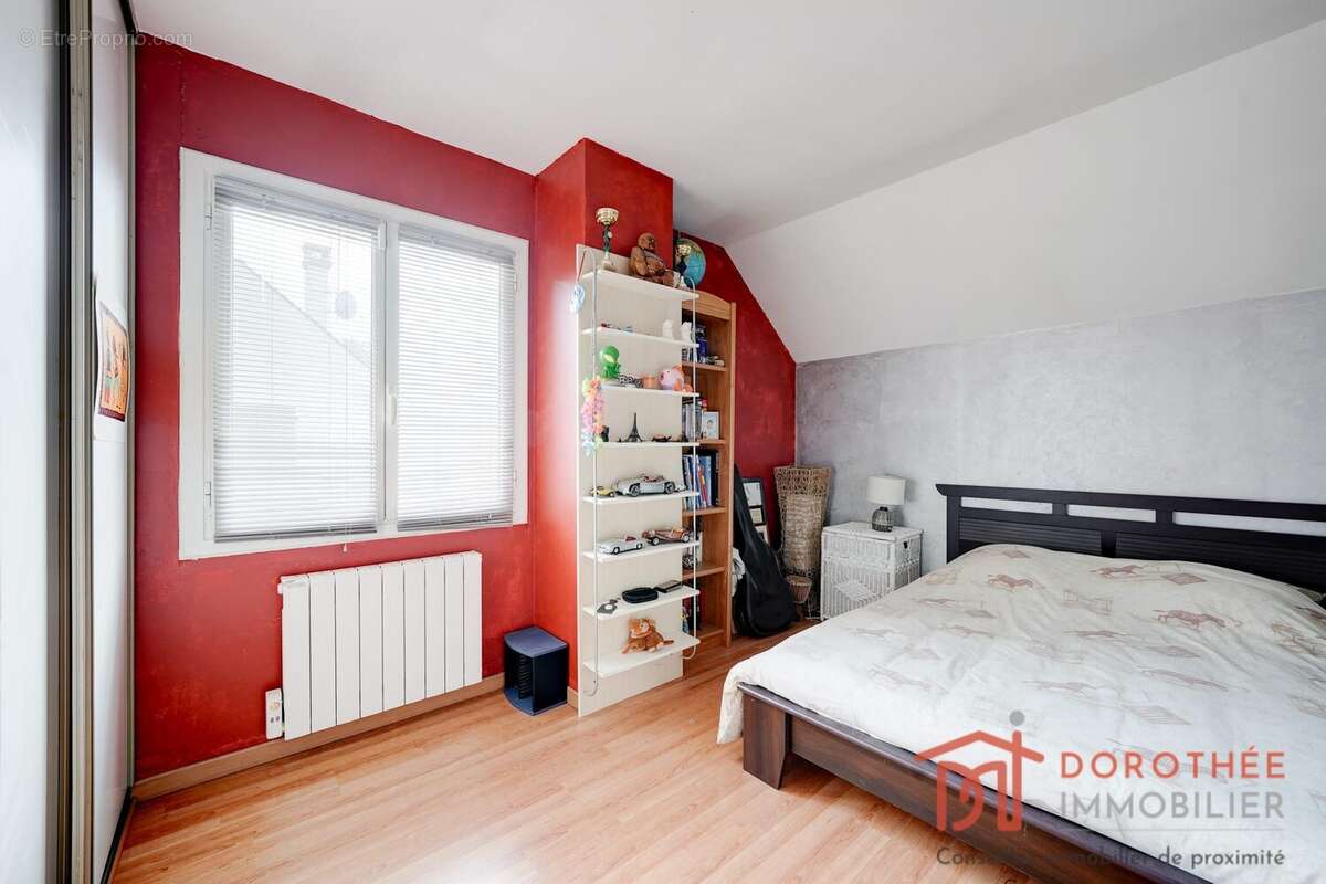 Maison à MAROLLES-EN-BRIE