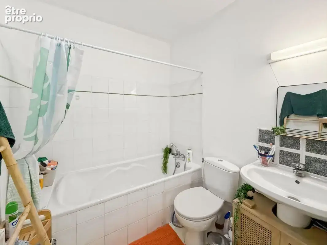 Appartement à vendre T2 situé en rez-de-jardin de 50 m² avec Jardin Privatif & Garage + climatisation - photo 14