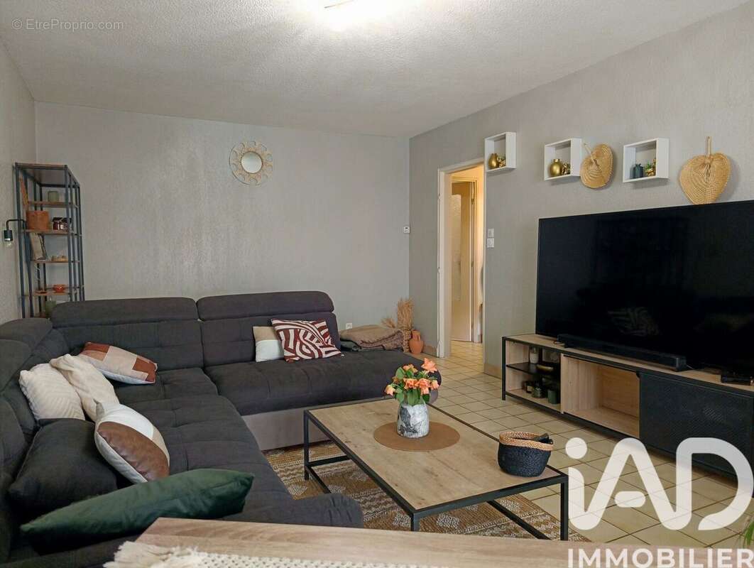 Photo 2 - Appartement à SAINT-ESTEVE