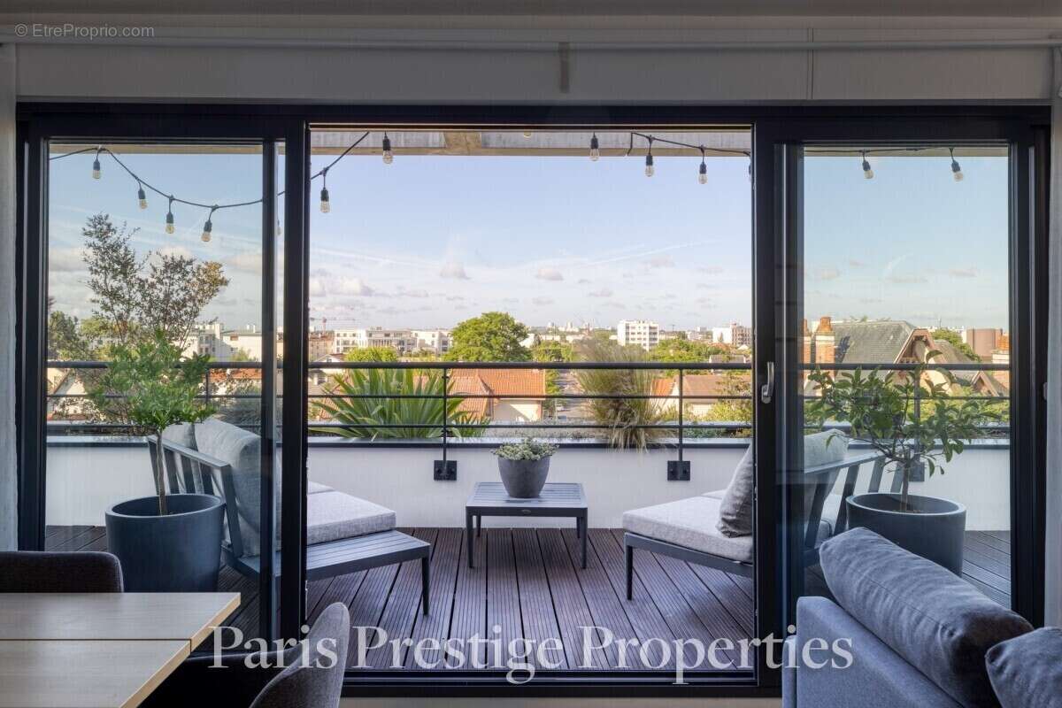 Appartement à SAINT-MAUR-DES-FOSSES