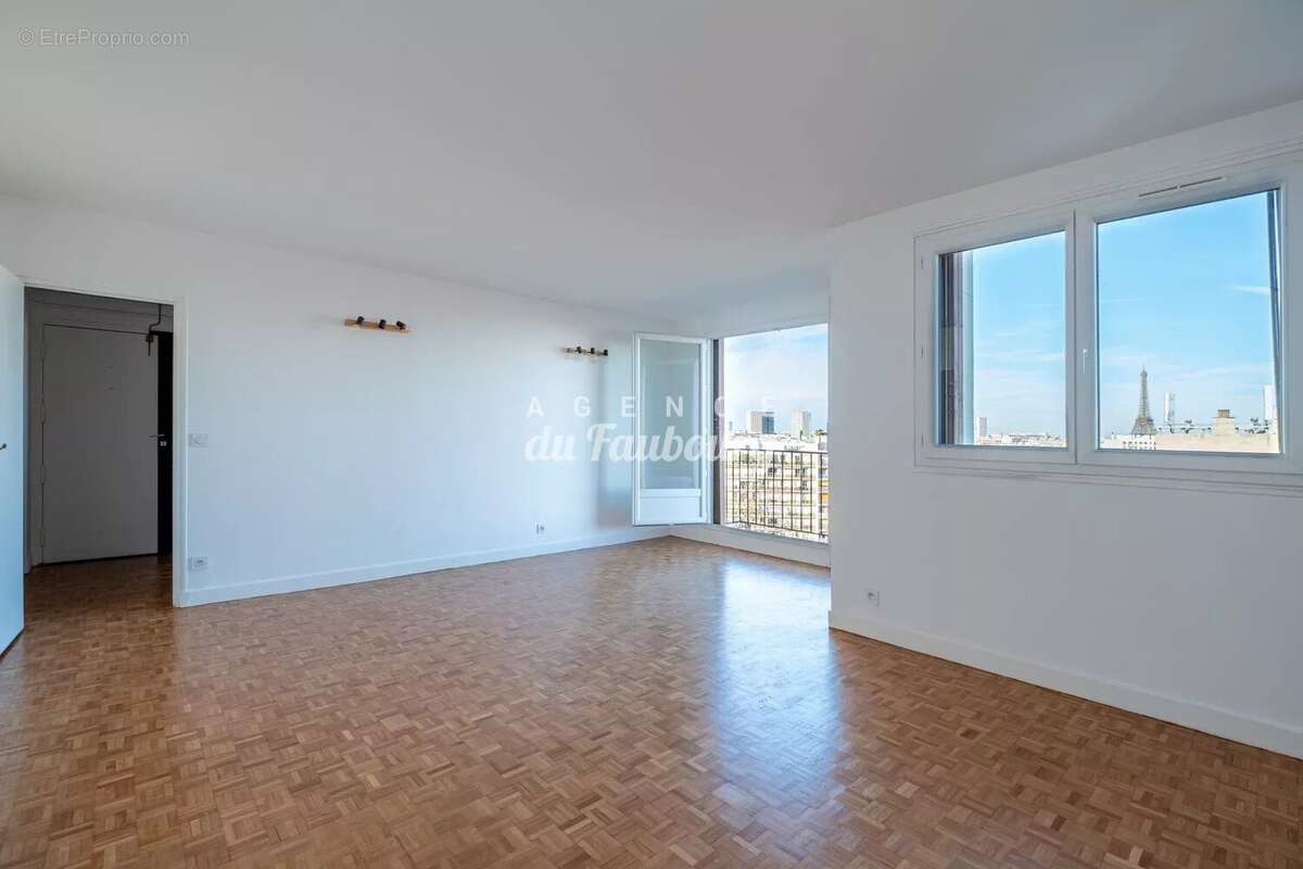 Appartement à PARIS-15E
