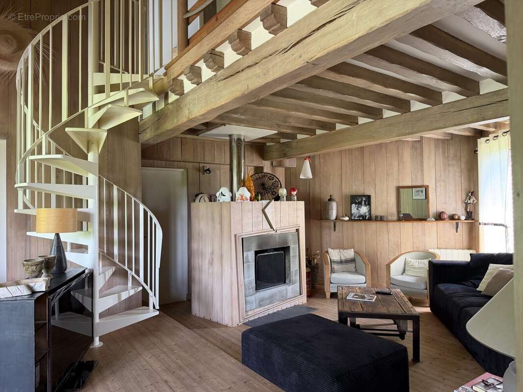 Maison à BERNAY