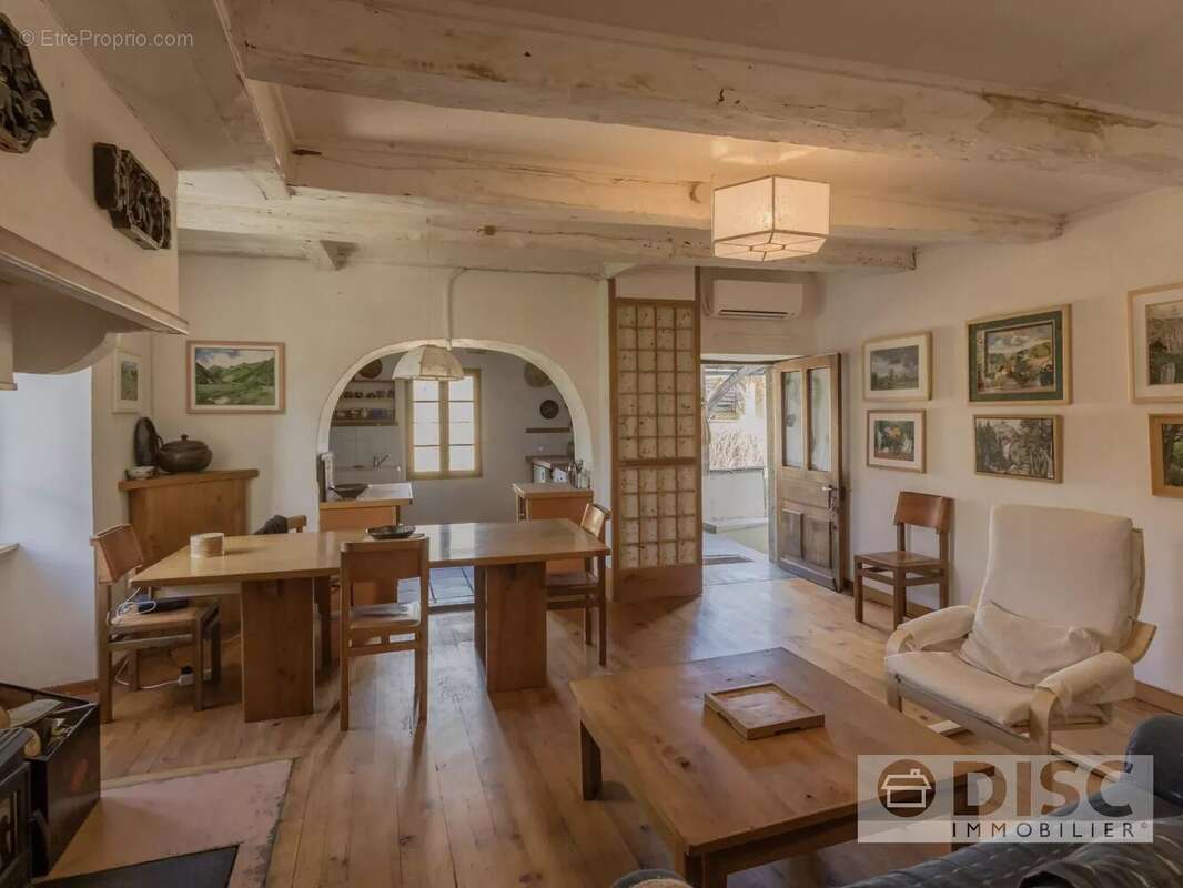 Maison à SAINT-ANDRE-DE-NAJAC