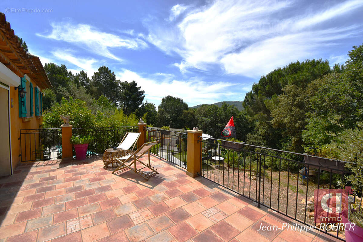 Maison récente 4 pièces à vendre à Besse-sur-Issole - photo 8