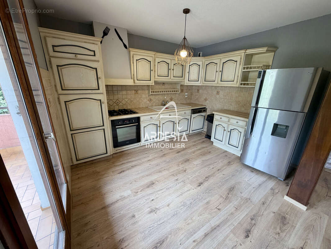 Appartement à SAINT-JEAN-DE-MAURIENNE