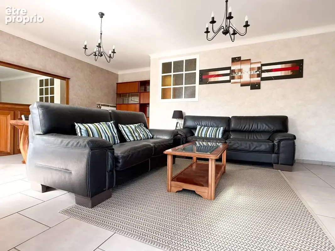 Maison 7 pièces 147 m² à vendre à Verrieres-Le-Buisson (91370) - photo 4