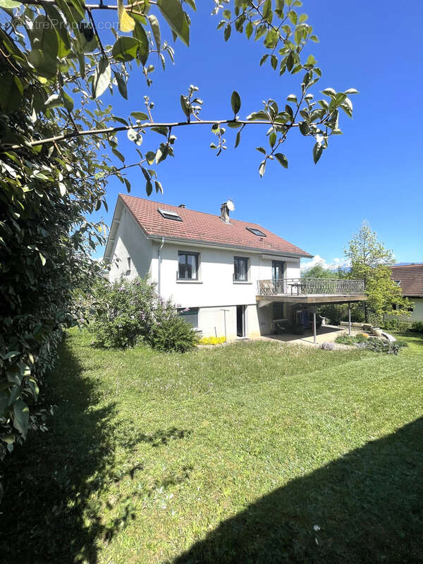 Maison à CLAIX