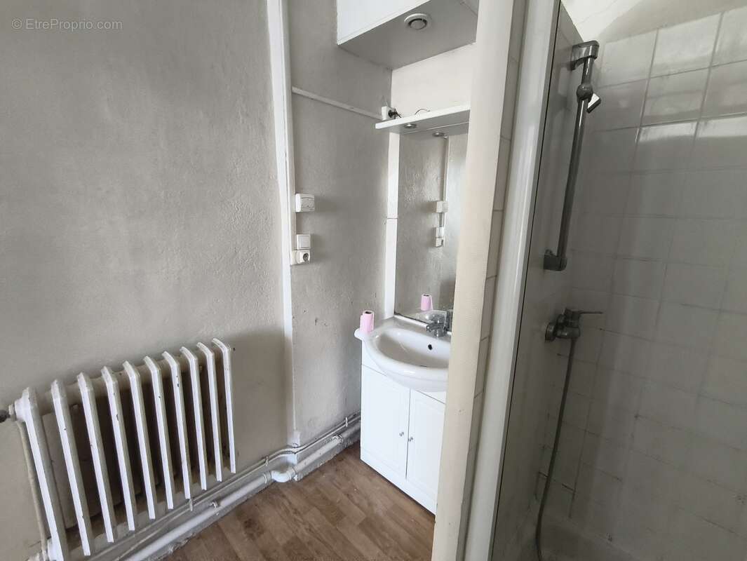 Appartement 85 m² à Tulle  - photo 37