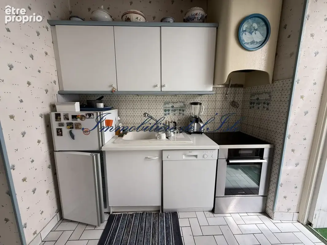 Immeuble a créer ou maison de caractère - centre historique - photo 7