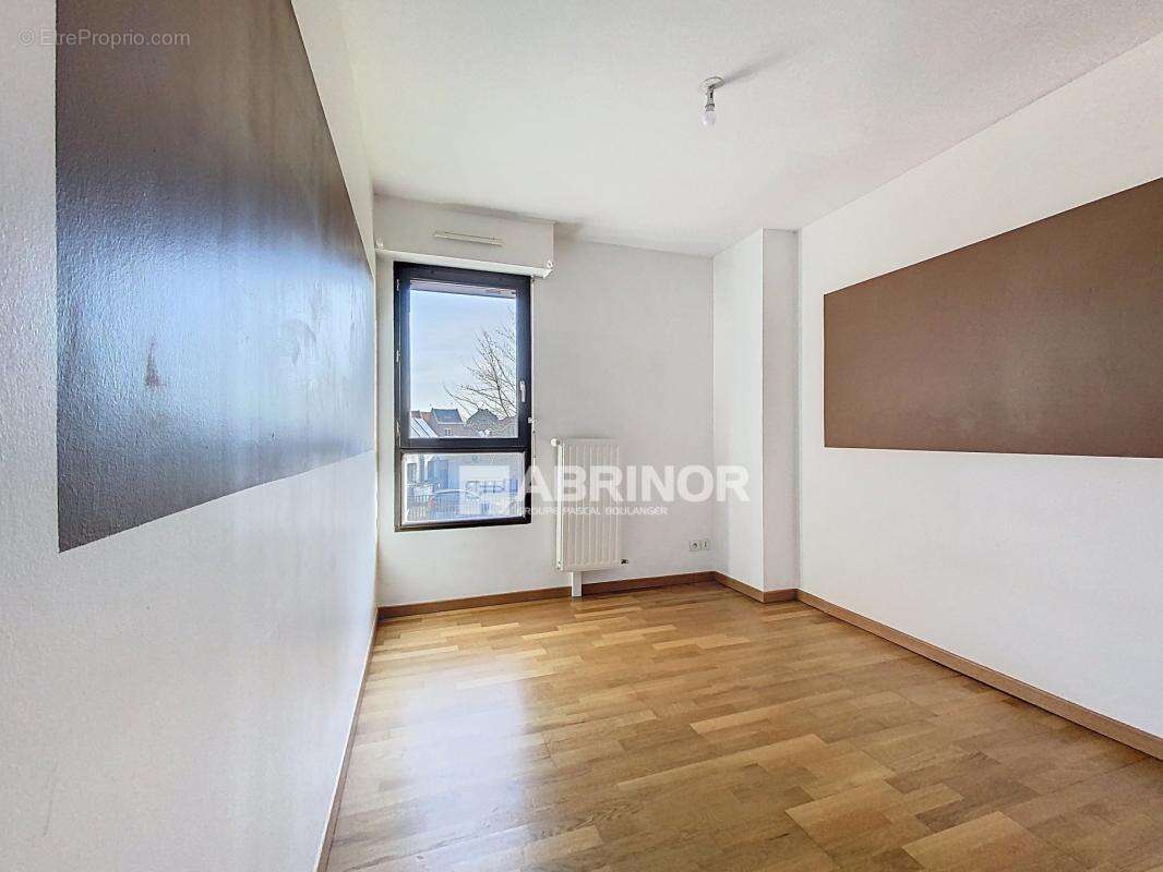 Maison à NEUVILLE-EN-FERRAIN