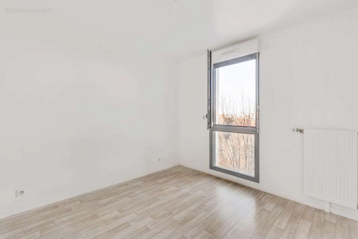 Appartement à EPINAY-SUR-SEINE