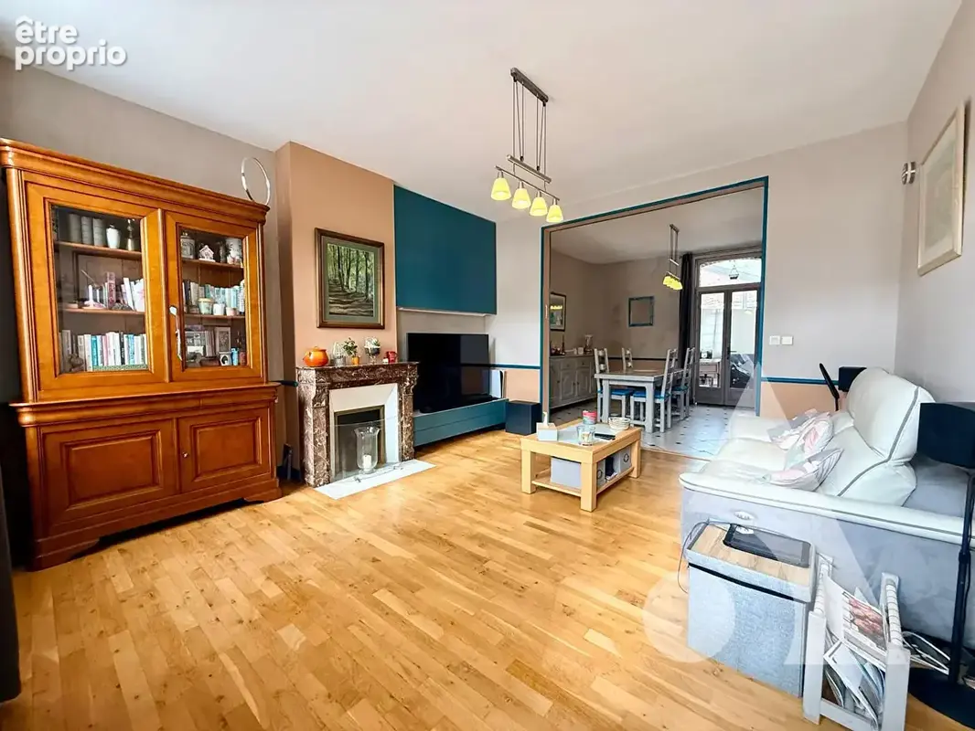 Maison  ancienne de 195 m² 4 chbres avec dépendance et jardin - photo 2