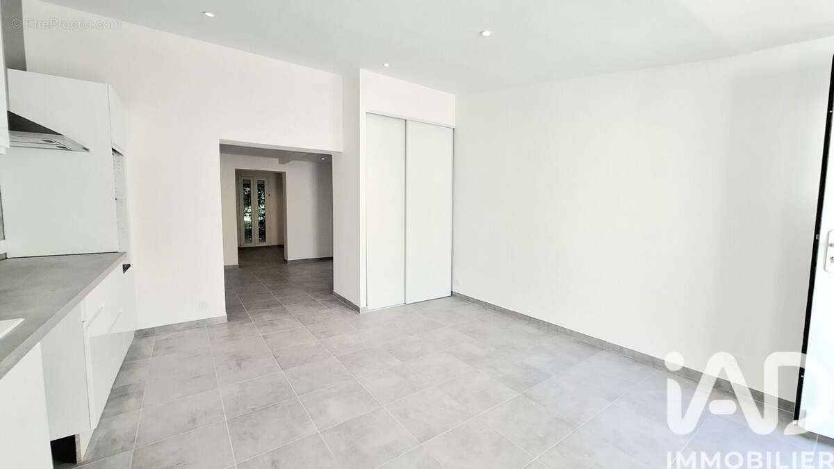 Maison 63 m² à Avignon  - photo 4