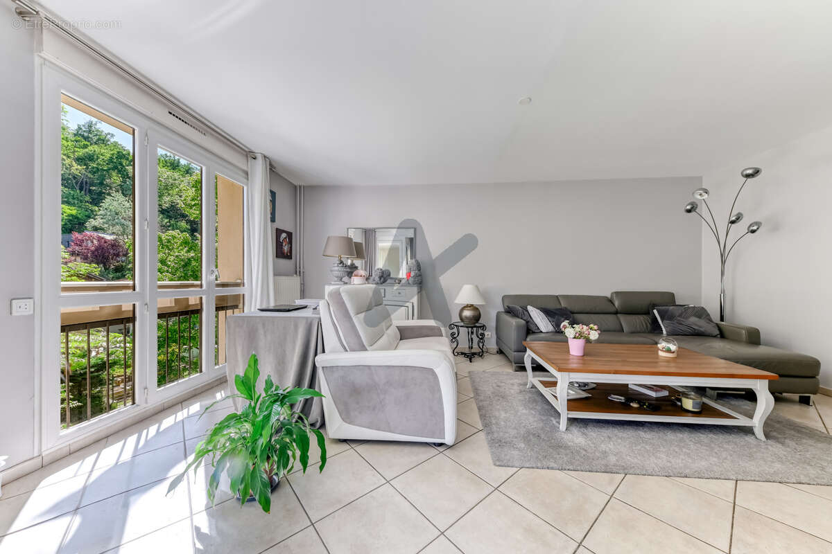 Francheville-appartement familial dans residence avec parc - photo 5