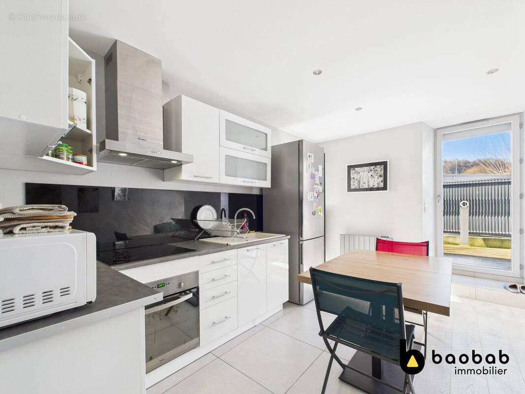 Appartement à COGNIN