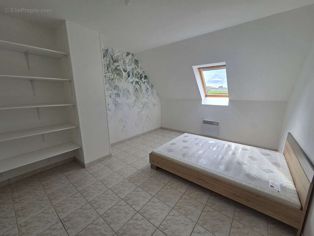 Maison à SURY-PRES-LERE