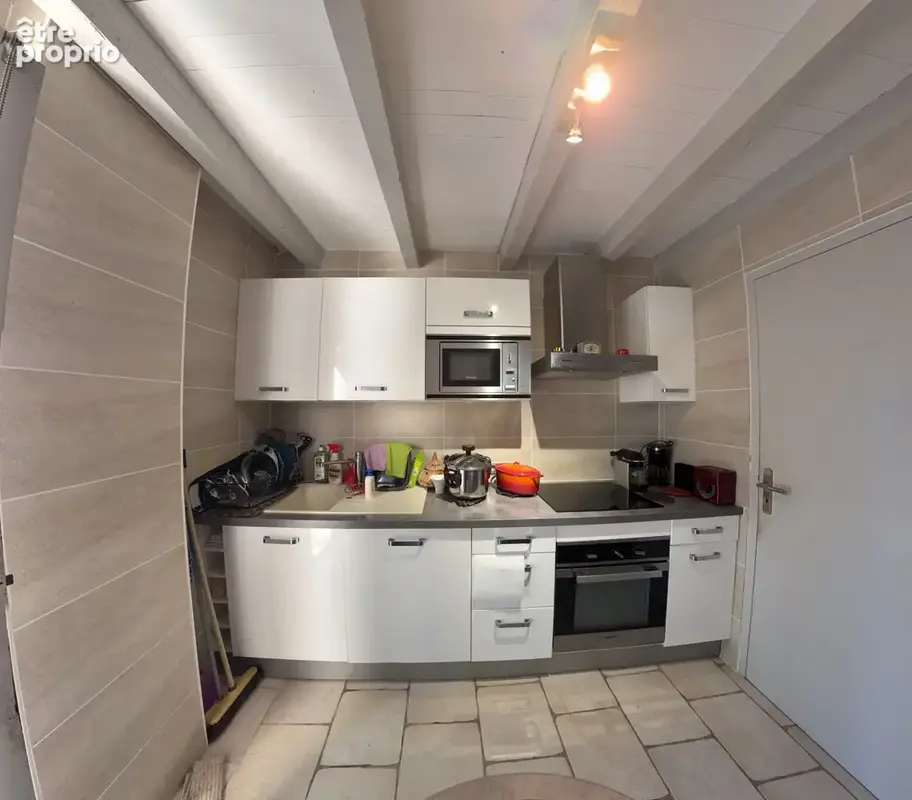 Maison des années 30 à fort potentiel d'agrandissement - Nans-les-Pins - photo 11