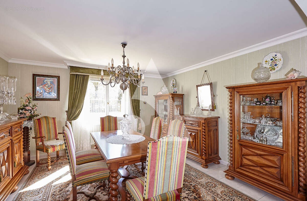 Maison à VILLEFRANCHE-SUR-SAONE