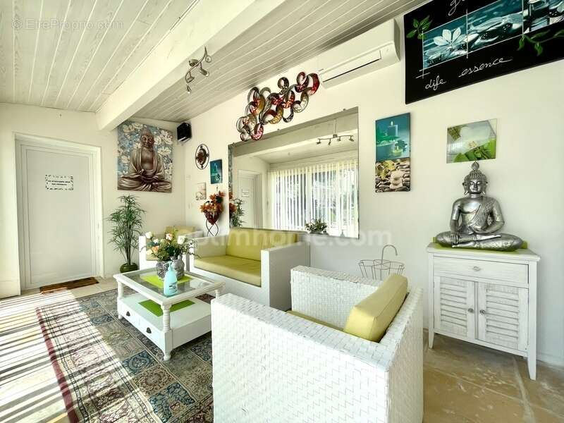 Maison à BELLEGARDE