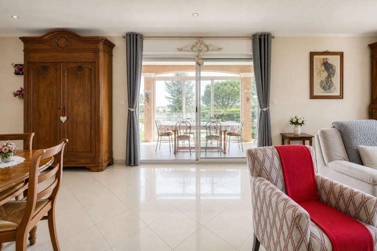 Maison de 5 pièces de 144 m² à Ségreville - photo 20