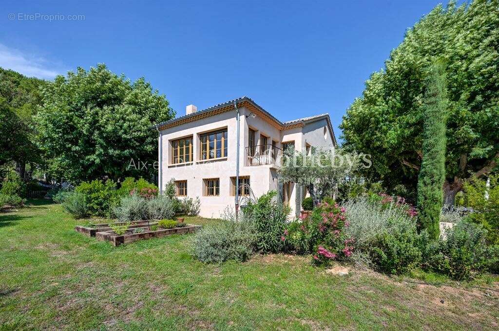 Maison à AIX-EN-PROVENCE