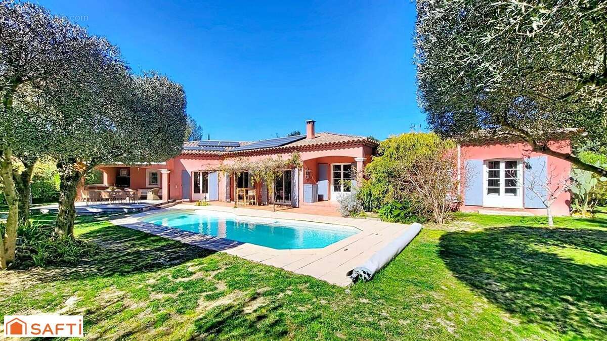 Photo 3 - Maison à LE BEAUSSET