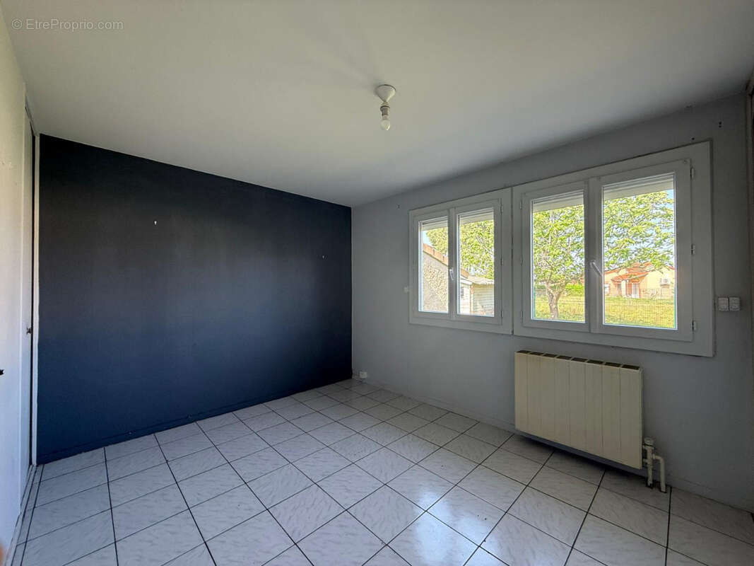 Maison à FROUZINS